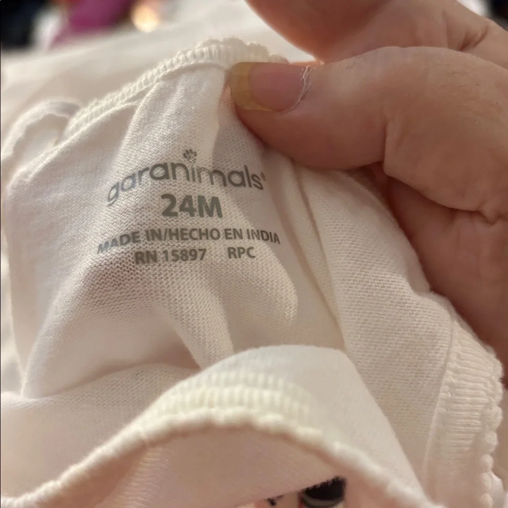 Garanimals White Bodysuit with Heart Design 24 months